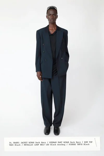 Look 14